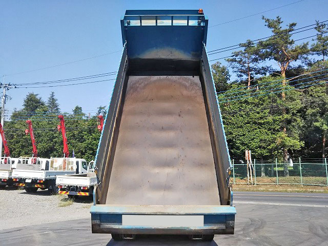 いすゞギガダンプ大型（10t）[写真09]