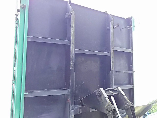 三菱ふそうファイターダンプ中型（4t）[写真12]