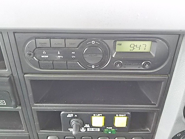 三菱ふそうファイターダンプ中型（4t）[写真33]