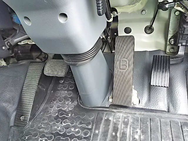 三菱ふそうファイターダンプ中型（4t）[写真40]