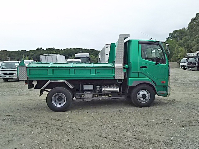 三菱ふそうファイターダンプ中型（4t）[写真07]