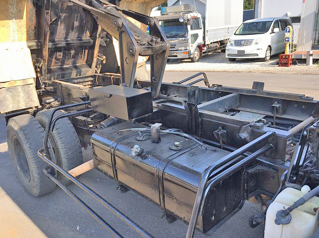 トヨタダイナ深ダンプ（土砂禁ダンプ）小型（2t・3t）[写真25]