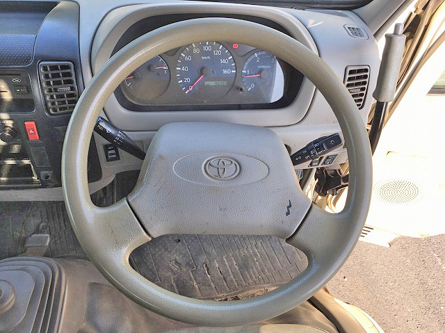 トヨタダイナ深ダンプ（土砂禁ダンプ）小型（2t・3t）[写真39]