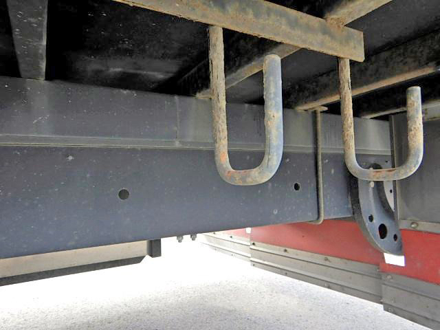 日野レンジャー幌ウイング中型（4t）[写真19]