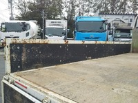 いすゞエルフ平ボディ小型（2t・3t）[写真15]