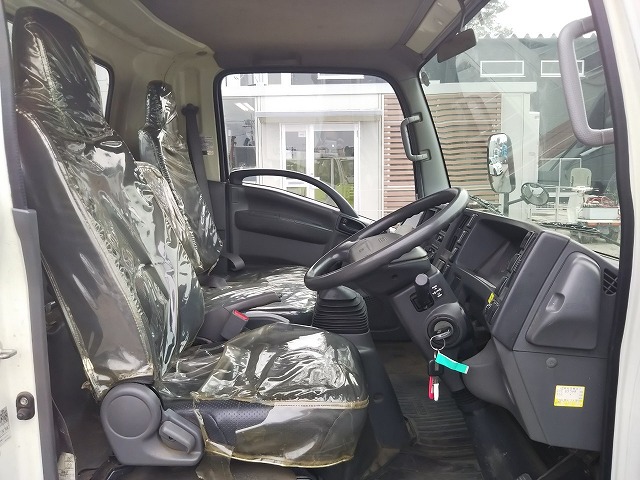 いすゞエルフ平ボディ小型（2t・3t）[写真32]