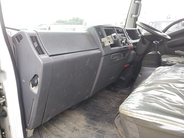 いすゞエルフ平ボディ小型（2t・3t）[写真35]