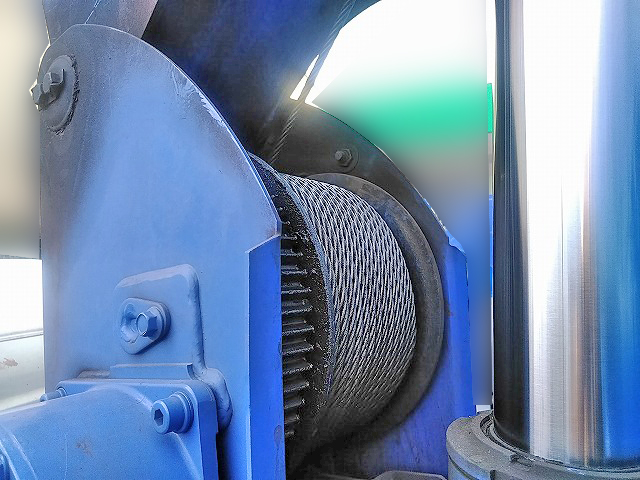 いすゞエルフクレーン6段小型（2t・3t）[写真13]