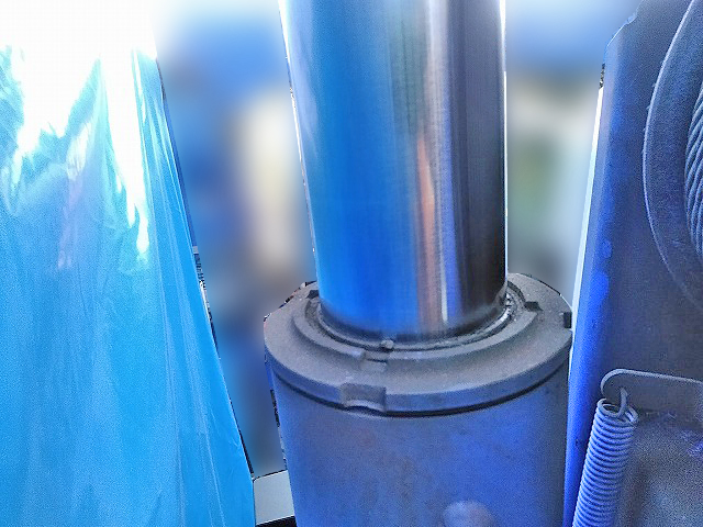 いすゞエルフクレーン6段小型（2t・3t）[写真14]