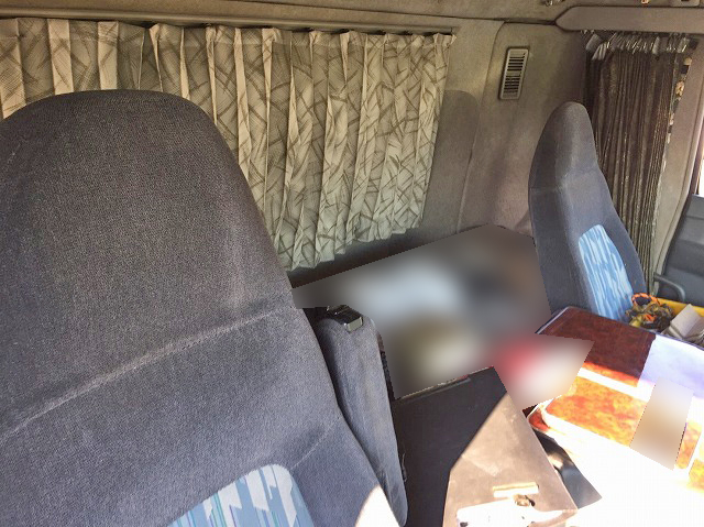 三菱ふそうスーパーグレートアルミウイング大型（10t）[写真27]