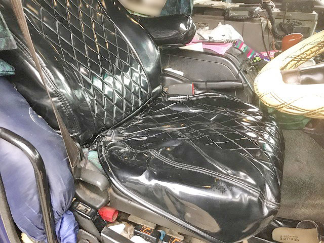 いすゞギガダンプ大型（10t）[写真26]