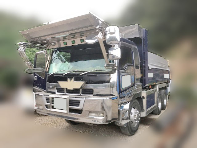 いすゞギガダンプ大型（10t）[写真03]