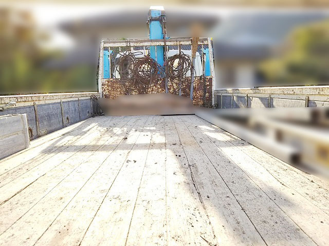 三菱ふそうファイターセルフクレーン4段中型（4t）[写真11]