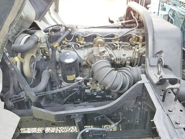 三菱ふそうファイターセルフクレーン4段中型（4t）[写真22]