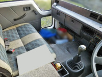 三菱ふそうファイターセルフクレーン4段中型（4t）[写真24]