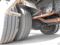 いすゞエルフ冷蔵冷凍ウイング小型（2t・3t）[写真13]