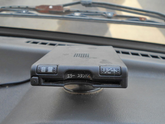 いすゞエルフ冷蔵冷凍ウイング小型（2t・3t）[写真19]