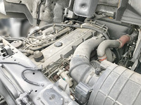 いすゞギガタンク車（タンクローリー）大型（10t）[写真13]