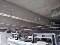 いすゞギガアルミウイング大型（10t）[写真14]