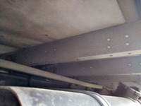 いすゞギガアルミウイング大型（10t）[写真15]