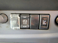 いすゞフォワードダンプ増トン（6t・8t）[写真27]