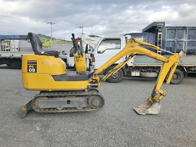 コマツミニユンボ（ミニバックホー）[写真07]