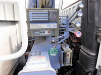 三菱ふそうファイタークレーン5段増トン（6t・8t）[写真10]