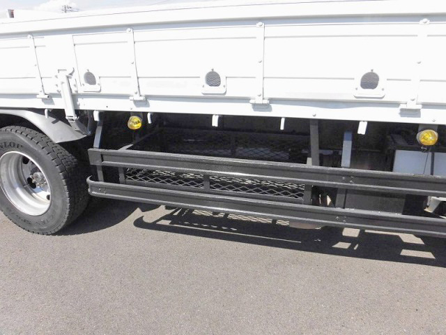 三菱ふそうファイタークレーン5段増トン（6t・8t）[写真16]