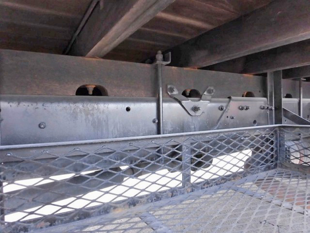 三菱ふそうファイタークレーン5段増トン（6t・8t）[写真21]