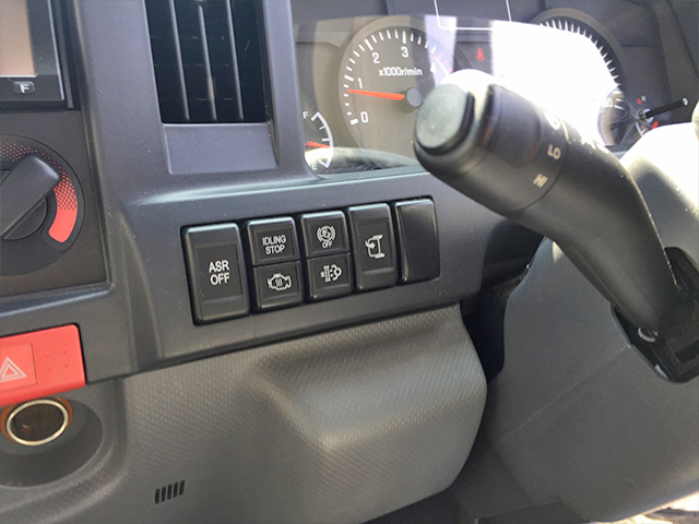 マツダタイタン平ボディ小型（2t・3t）[写真16]