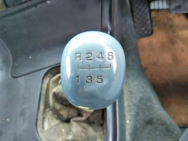 三菱ふそうスーパーグレートセーフティクレーン4段大型（10t）[写真16]