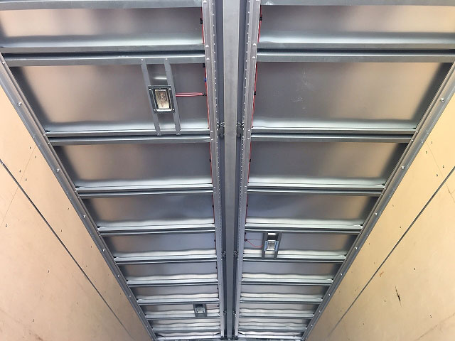 日野レンジャーアルミウイング中型（4t）[写真13]