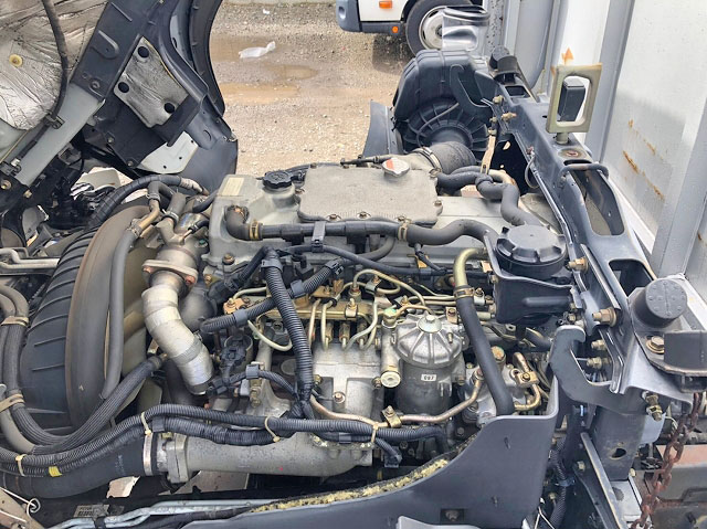 日野レンジャーアルミウイング中型（4t）[写真24]