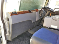 三菱ふそうファイタークレーン4段増トン（6t・8t）[写真31]