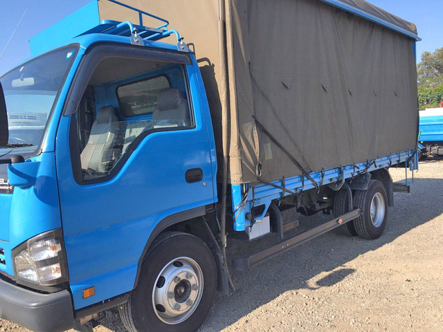 いすゞエルフカーテン車小型（2t・3t）[写真14]