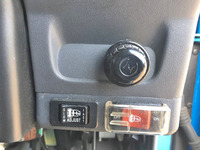 いすゞエルフカーテン車小型（2t・3t）[写真37]