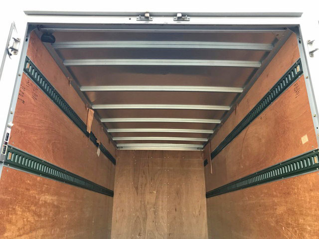 トヨタトヨエースアルミバン小型（2t・3t）[写真13]