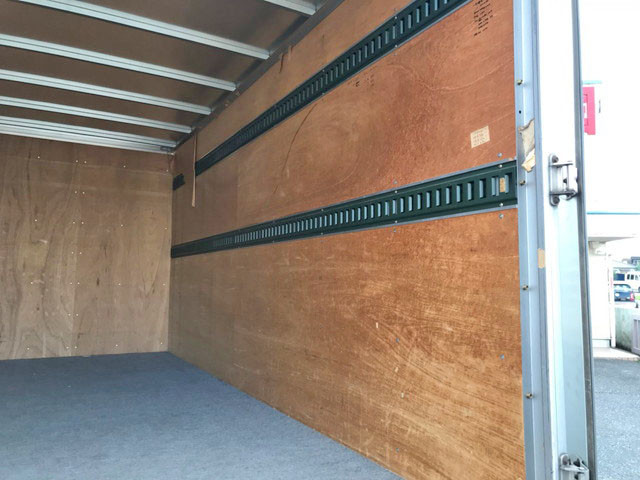 トヨタトヨエースアルミバン小型（2t・3t）[写真16]