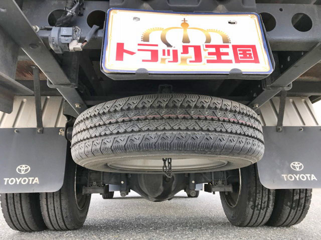 トヨタトヨエースアルミバン小型（2t・3t）[写真24]