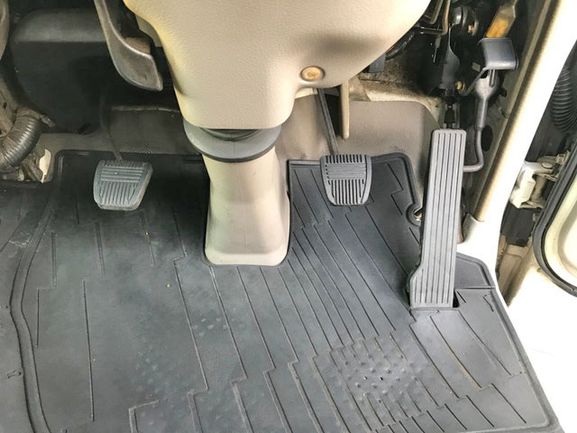 トヨタトヨエースアルミバン小型（2t・3t）[写真36]