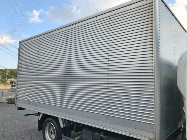 トヨタトヨエースアルミバン小型（2t・3t）[写真09]