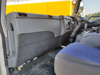 三菱ふそうファイターアルミウイング増トン（6t・8t）[写真32]