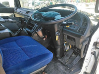 いすゞギガダンプ大型（10t）[写真29]