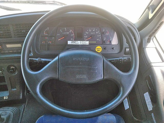 いすゞギガダンプ大型（10t）[写真36]