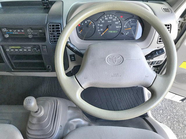 トヨタダイナユニック3段小型（2t・3t）[写真37]