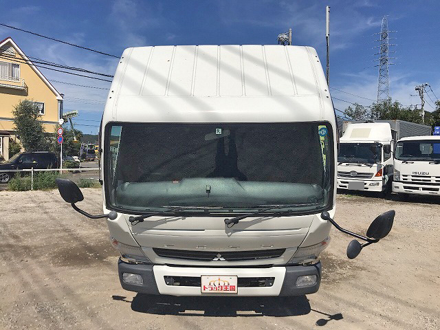三菱ふそうキャンター平ボディ小型（2t・3t）[写真08]