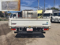 三菱ふそうキャンター平ボディ小型（2t・3t）[写真09]