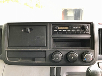 三菱ふそうキャンターアルミバン小型（2t・3t）[写真35]