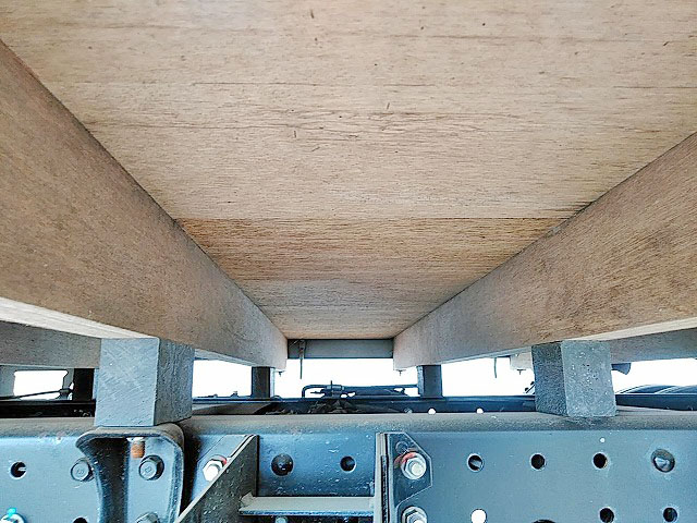 三菱ふそうキャンターガッツアルミブロック小型（2t・3t）[写真23]