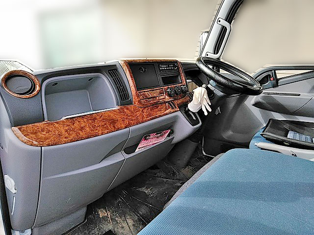 三菱ふそうキャンターガッツアルミブロック小型（2t・3t）[写真30]